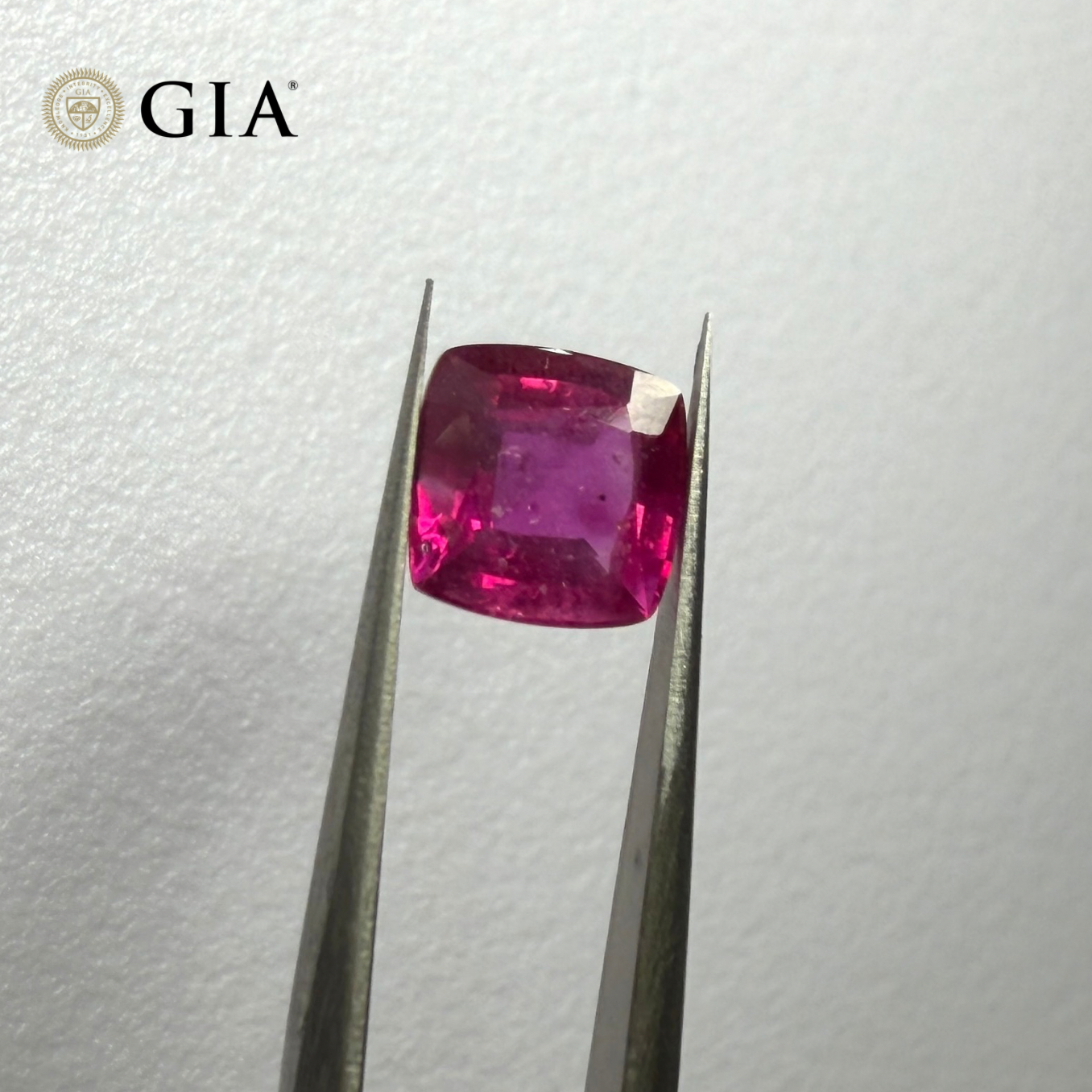 1.16 CT GIA CERTIFIED BURMESE NATURAL RED RUBY - NO HEAT