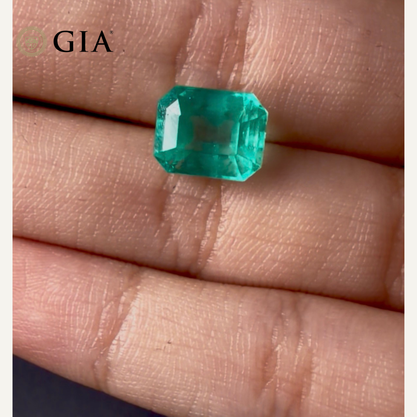 3.80 CT GIA CERTIFIED COLOMBIAN NATURAL EMERALD