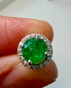1.30 CT COLOMBIAN EMERALD & NATURAL DIAMOND HALO EARRINGS
