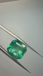 4.46 CT GIA CERTIFIED COLOMBIAN NATURAL EMERALD
