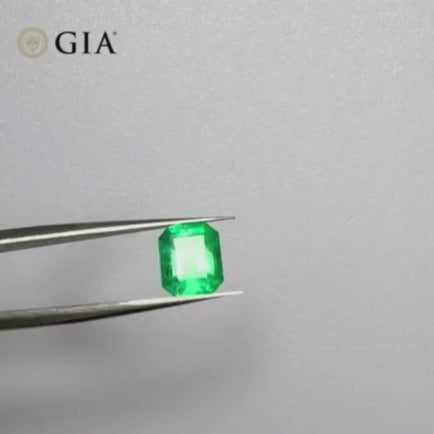 .85 CT GIA CERTIFIED COLOMBIAN NATURAL EMERALD